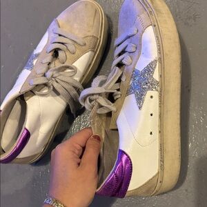 ShuShop Women's Sneakers with Silver Star and Purple Heel